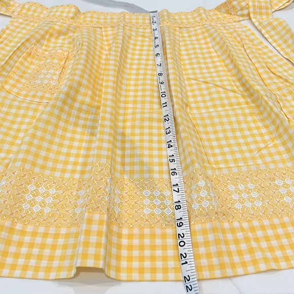 Vintage Yellow Gingham
Handmade Tie Waist Apron - Picture 8 of 8